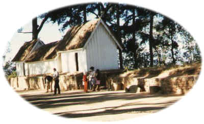 ambohi5.jpg (27281 octets)